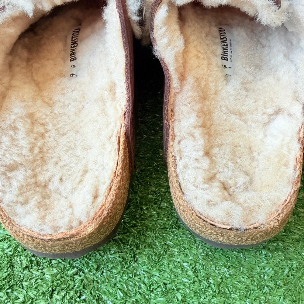 Birkenstock Blair Oiled Leather Shearling Women’s Clogs - Picture 11 of 11